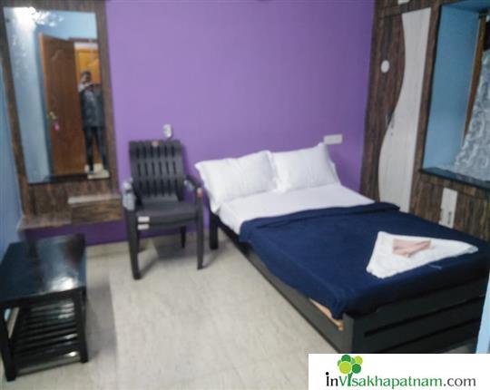 Kruthi Roal AC Non Ac Guest House Madhavadhara Vizag Visakhapatnam