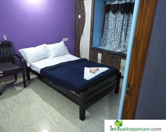 Kruthi Roal AC Non Ac Guest House Madhavadhara Vizag Visakhapatnam